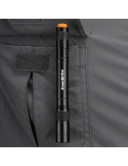 Linterna de Bolígrafo EverBrite 100LM Aluminio Negro - Paquete de 4 Linterna de Bolígrafo EverBrite 100LM Aluminio Negro - Paquete de 4