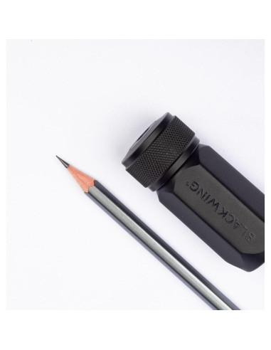 Sacapuntas Blackwing Punta Larga Compacto Aluminio Negro