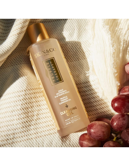 Aceite Limpiador Dúo SKIN&CO Roma Truffle Therapy 450ml Aceite Limpiador Dúo SKIN&CO Roma Truffle Therapy 450ml
