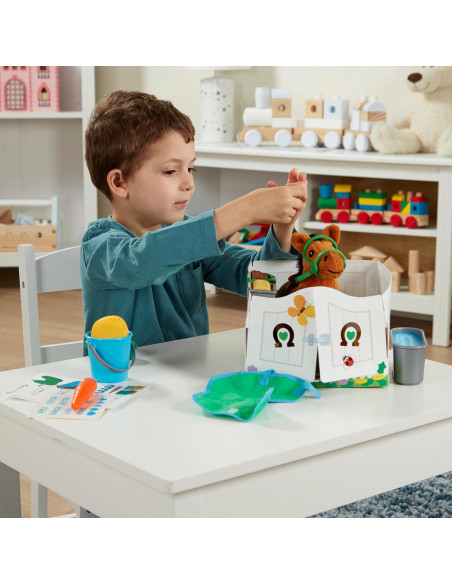 Juego de Cuidado de Caballos Melissa & Doug 23 Piezas Juego de Cuidado de Caballos Melissa & Doug 23 Piezas
