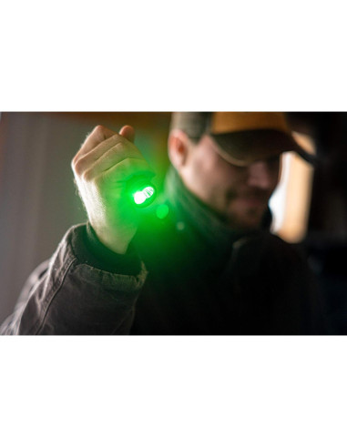 Linterna LED Smith & Wesson Quad Beam 330 Lúmenes EDC