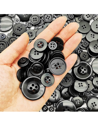 1600 Botones Negros de Resina Qovydx para Manualidades 1.8-7.6 cm