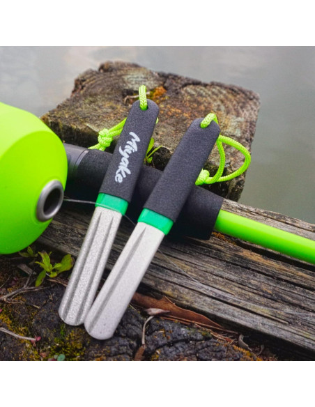 Afilador de Anzuelos de Pesca Miyake Doble Lado Diamante 800/600 Afilador de Anzuelos de Pesca Miyake Doble Lado Diamante 800/600