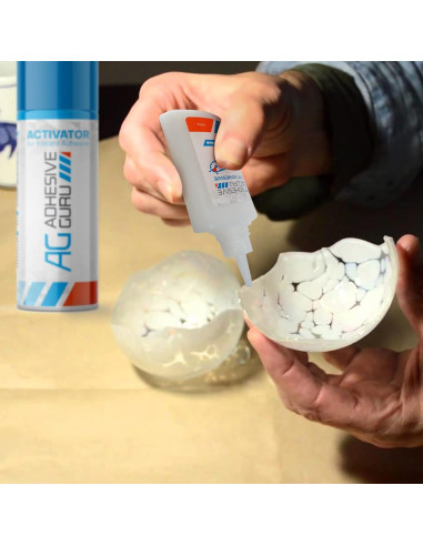 Pegamento CA Adhesive Guru con Activador 99.22 ml para Carpintería