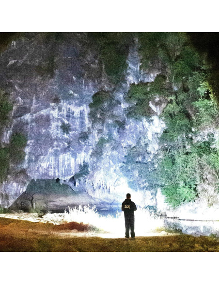 Linterna LED SKYFIRE 2000J Recargable Zoomable 3000 Lúmenes Linterna LED SKYFIRE 2000J Recargable Zoomable 3000 Lúmenes