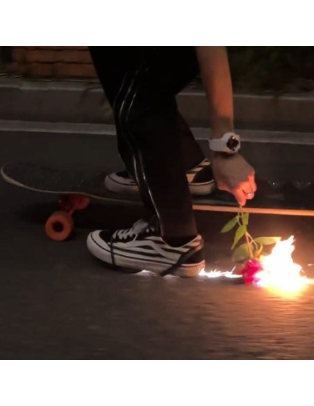 Cubierta de Zapato con Chispas VISIOLEX para Bicicleta y Patineta Cubierta de Zapato con Chispas VISIOLEX para Bicicleta y Patineta