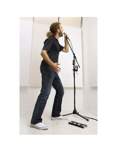 Controlador MIDI Inalámbrico IK Multimedia iRig Blueboard