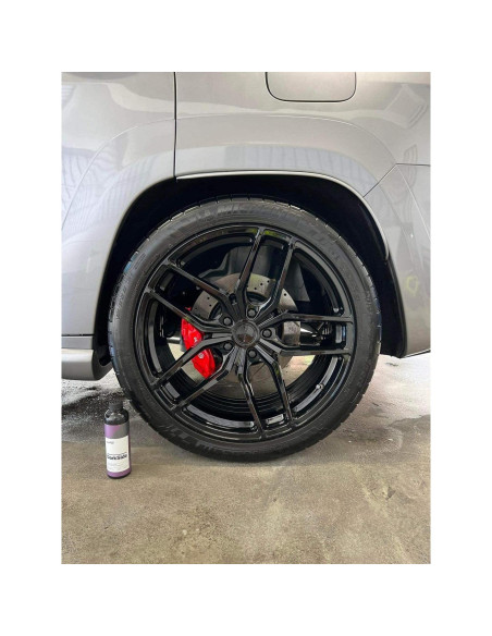 CARPRO Darkside - Sellador de Neumáticos 500mL Hidrofóbico CARPRO Darkside - Sellador de Neumáticos 500mL Hidrofóbico
