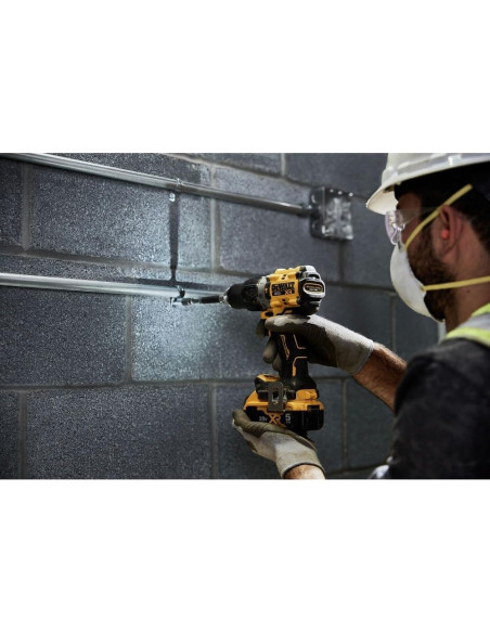 Taladro de Percusión DEWALT 20V MAX Sin Escobillas 1/2" Taladro de Percusión DEWALT 20V MAX Sin Escobillas 1/2"