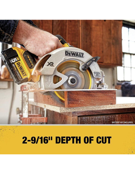 Sierra Circular Inalámbrica DEWALT 20V 7-1/4" Freno DCS570B Sierra Circular Inalámbrica DEWALT 20V 7-1/4" Freno DCS570B