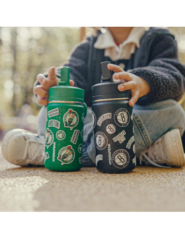 Botella de Agua Mini Hydrapeak Boston Celtics 414ml Aislada