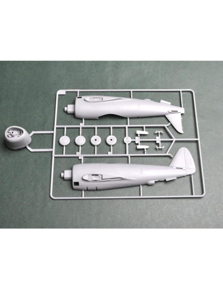 Kit de Construcción de Modelo Avión P-47D Thunderbolt Hobby Boss 1/48 Kit de Construcción de Modelo Avión P-47D Thunderbolt Hobby Boss 1/48