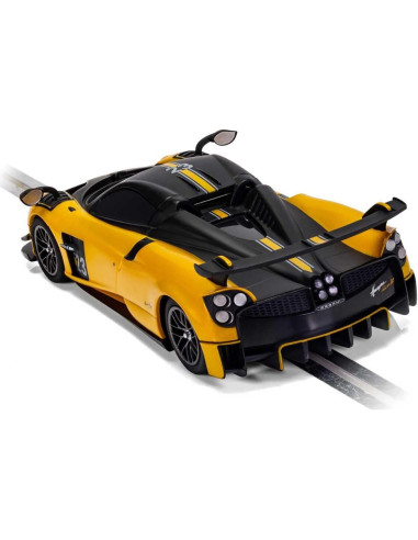 Coche Scalextric Pagani Huayra Roadster 1:32 Naranja y Negro