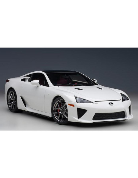 Modelo de Coche LFA Blanco Autoart 1/18 Techo de Carbono Modelo de Coche LFA Blanco Autoart 1/18 Techo de Carbono
