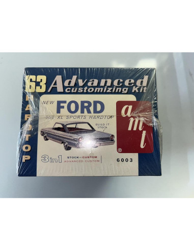 Kit de Modelo AMT 1963 Ford 500 XL Sports Hardtop 1:25
