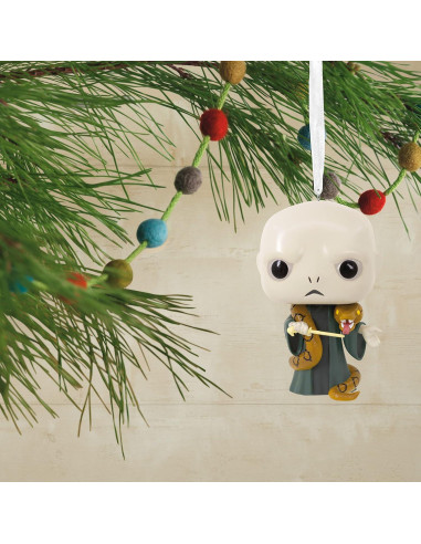 Adorno Navideño Hallmark Lord Voldemort con Nagini