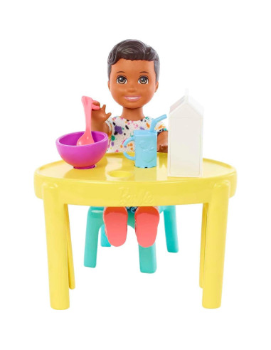 Muñeca Barbie Skipper Babysitters Inc con Accesorios Temáticos