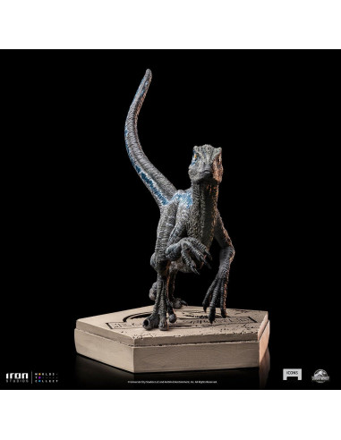 Estatua Velociraptor Blue Jurassic World Iron Studios 10cm
