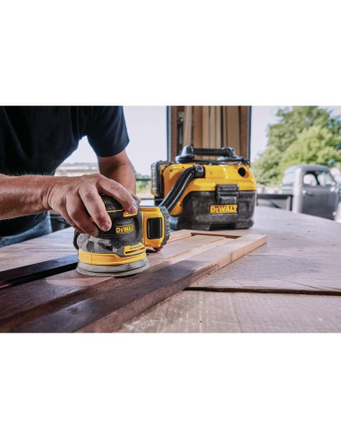 Lijadora Orbital Aleatoria DEWALT 20V MAX 5" con Batería