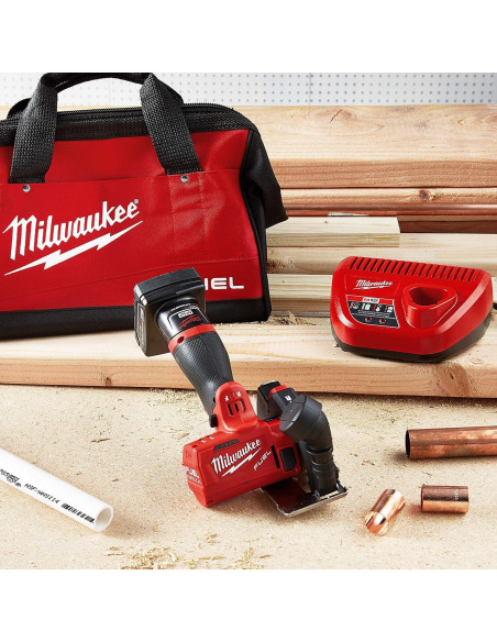 Kit Herramienta Corte Milwaukee 12V Inalámbrica Compacto Kit Herramienta Corte Milwaukee 12V Inalámbrica Compacto