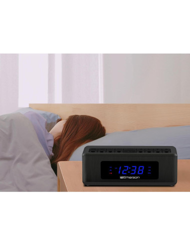 Reloj Despertador AM/FM Emerson CK2023 con Pantalla LED 0.6"