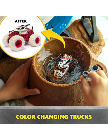 Monster Jam Mud Blasters Monster Mutt Dálmata 1:64 Juguete