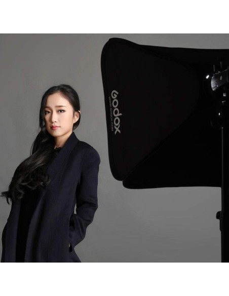 Softbox Plegable GODOX 40x40cm con Soporte S-Type para Flash Softbox Plegable GODOX 40x40cm con Soporte S-Type para Flash