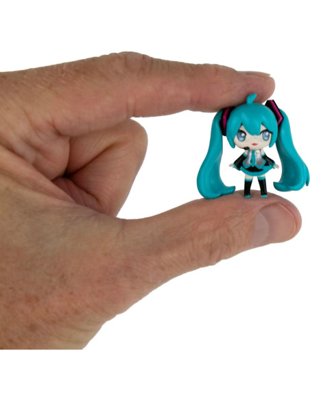 Figura Micro Hatsune Miku 3.18 cm con Base y Estuche Figura Micro Hatsune Miku 3.18 cm con Base y Estuche