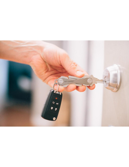 KeySmart Clásico - Organizador de Llaves Titanio (hasta 14 llaves) KeySmart Clásico - Organizador de Llaves Titanio (hasta 14 llaves)