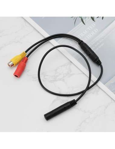 Cable Adaptador de Cámara de Reversa OTOTEC 55.5cm 4-Pin a RCA