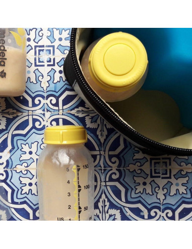 Bolsa Térmica Medela con 4 Botellas 150 ml Sin BPA para Leche Materna