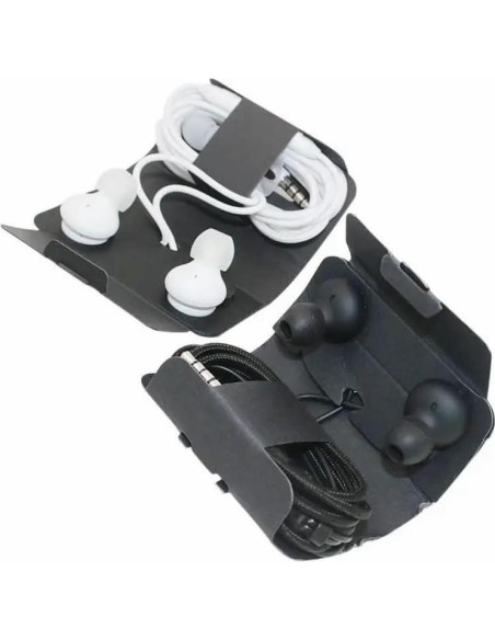 Auriculares Estéreo AKG Nylon Trenzado con Conector Tipo C Auriculares Estéreo AKG Nylon Trenzado con Conector Tipo C