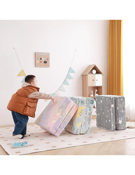 Colchón Trifold Tiita para Niños 144.78x55.88 cm Brilla en la Oscuridad Colchón Trifold Tiita para Niños 144.78x55.88 cm Brilla en la Oscuridad
