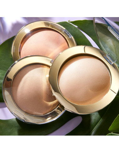 Polvo Iluminador Tarte Shape Tape Color Iluminado por la Luna