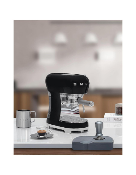 Máquina de Espresso Manual Smeg ECF02 15 Bares Negro Máquina de Espresso Manual Smeg ECF02 15 Bares Negro