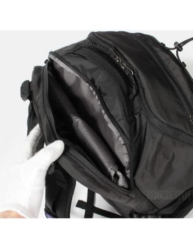 Mochila Patagonia Refugio Day Pack 30L Negra 47928