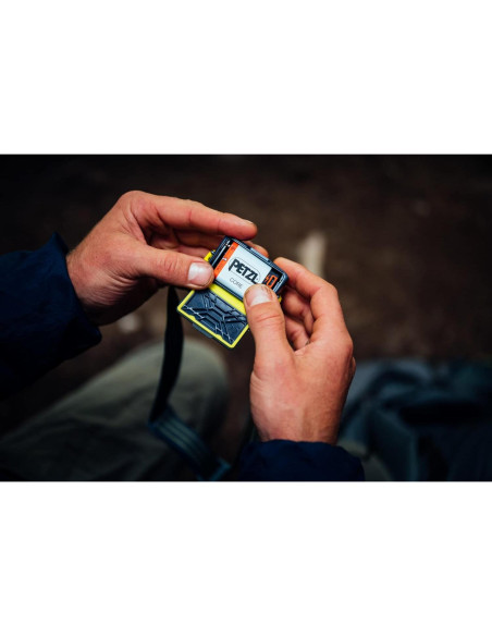 Linterna Frontal PETZL Tikka CORE 450 Lúmenes Recargable Azul Linterna Frontal PETZL Tikka CORE 450 Lúmenes Recargable Azul