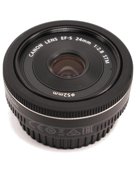 Lente Canon EF-S 24mm f/2.8 STM para cámaras APS-C Lente Canon EF-S 24mm f/2.8 STM para cámaras APS-C