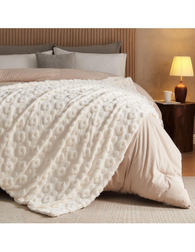 Manta de Piel Sintética Lotus Karen 50x70 cm Blanca Jacquard