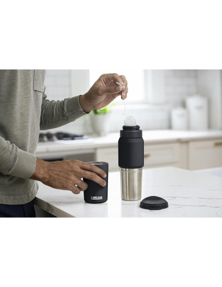 Botella de Agua Aislada CamelBak MultiBev 0.5L Duna Botella de Agua Aislada CamelBak MultiBev 0.5L Duna