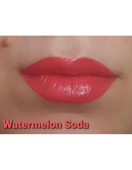 Gloss Supremo Jeffree Star Cosmetics 5.1 ml Soda de Sandía Gloss Supremo Jeffree Star Cosmetics 5.1 ml Soda de Sandía