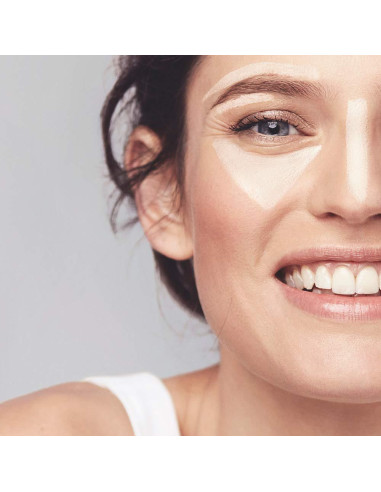 Corrector Super Mezclable L'Oreal Paris C4,5 Claro/Medio Frío 5 ml