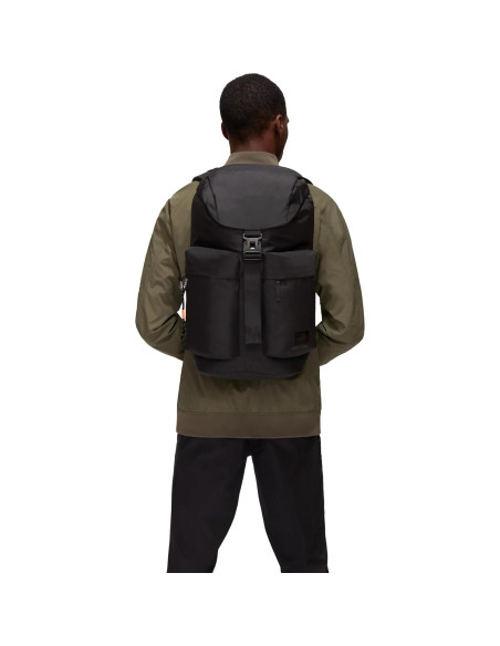Mochila Unisex Mammut Xeron 30L Negra con Compartimentos Mochila Unisex Mammut Xeron 30L Negra con Compartimentos