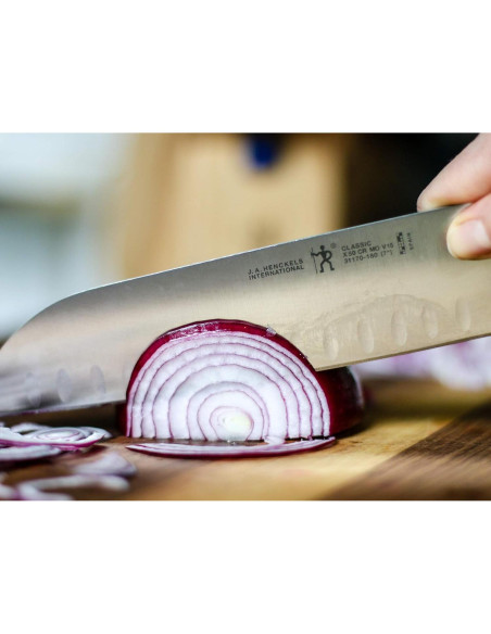 Cuchillo Santoku HENCKELS Classic 17.78 cm + Acero Afilado 22.86 cm Cuchillo Santoku HENCKELS Classic 17.78 cm + Acero Afilado 22.86 cm