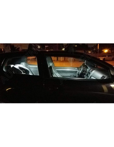 Kit de Luz Interior LED AUTOGINE 8 Piezas Toyota RAV4 2006-2012
