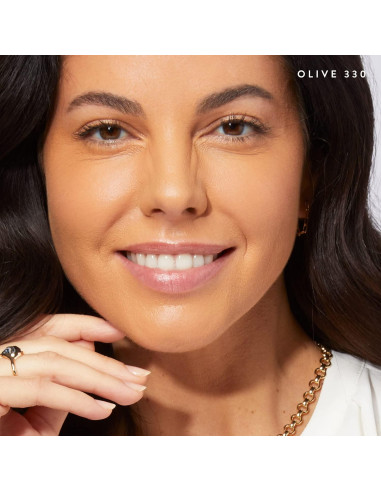 Base Compacta de Crema Laura Geller 330 Oliva - Cobertura Media a Completa