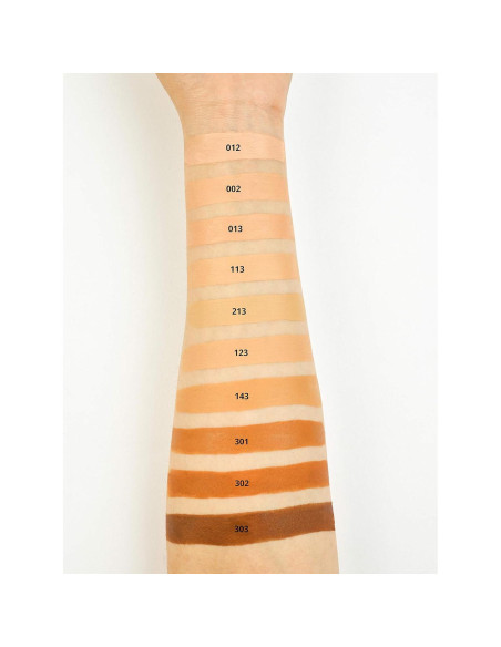 Base de Maquillaje Hidratante Koh Gen Do Cálido 123 1.7g Base de Maquillaje Hidratante Koh Gen Do Cálido 123 1.7g