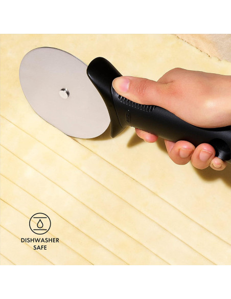 Cortador de Pizza OXO Good Grips Acero Inoxidable 10.5 cm Cortador de Pizza OXO Good Grips Acero Inoxidable 10.5 cm