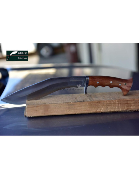 Cuchillo Kukri GK&CO. 10" Acero Carbono Nepalí con Funda Cuchillo Kukri GK&CO. 10" Acero Carbono Nepalí con Funda