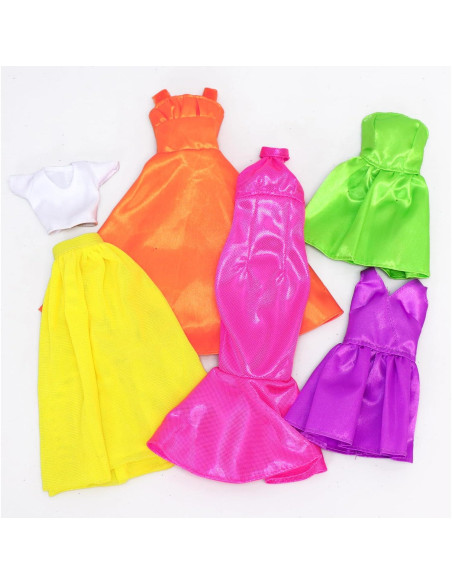 Kit de Manualidades Barbie Diseñadora de Moda - 5 Atuendos DIY Kit de Manualidades Barbie Diseñadora de Moda - 5 Atuendos DIY